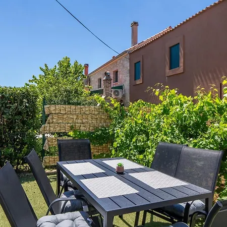 Διαμέρισμα With Parking Space - 22682 *