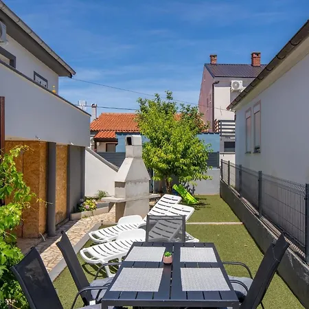 With Parking Space - 22682 Apartamento Vir